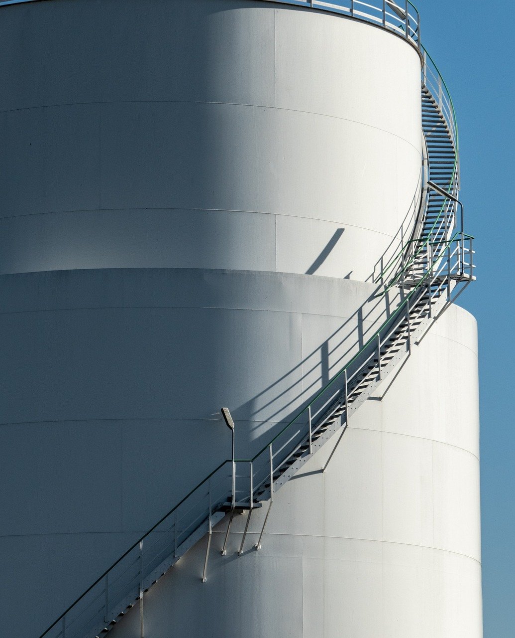 tank, fuel tank, stairs